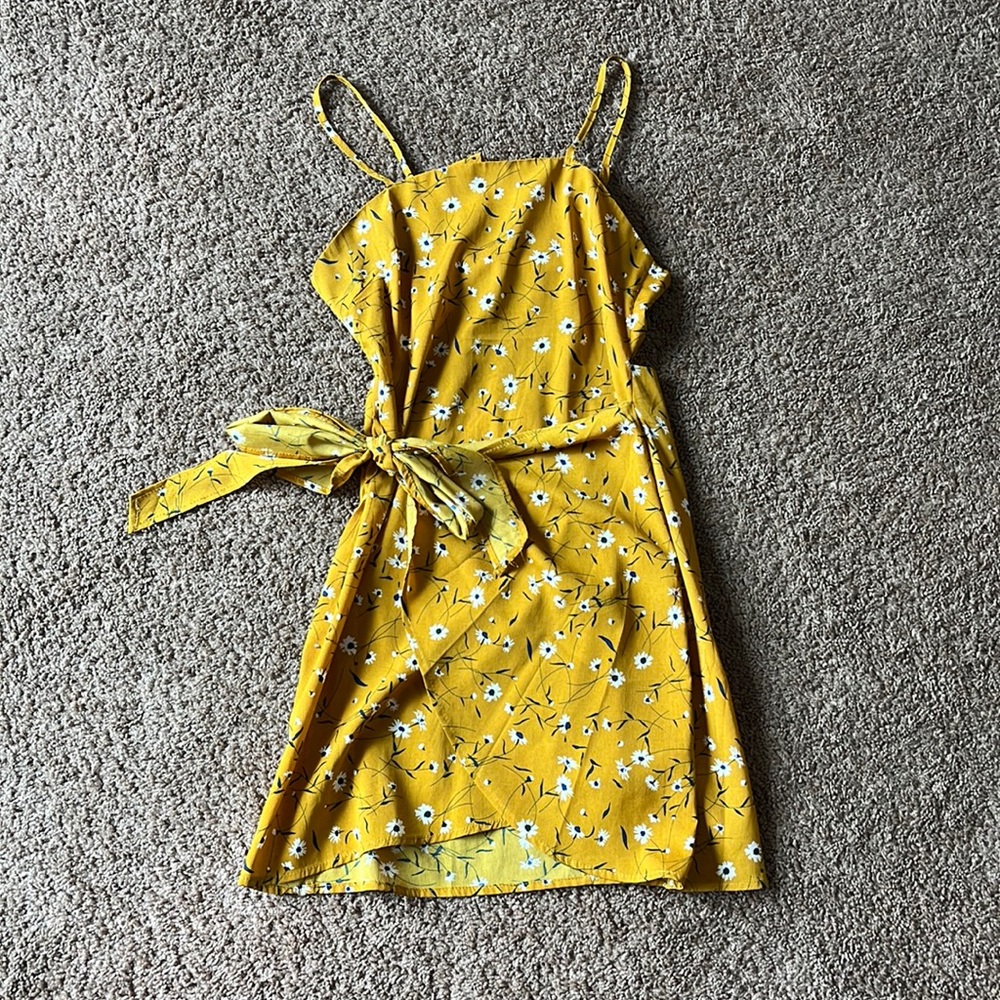 SHEIN XS Floral Wrap Dress
